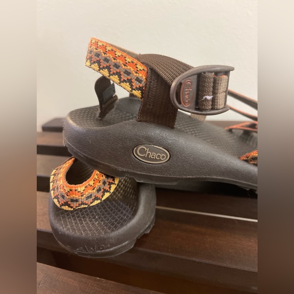 Women’s Chaco size 9 - Picture 4 of 6